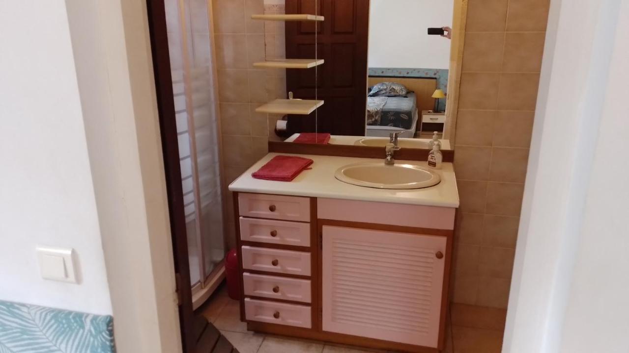 Kay Zanndoli Apartment La Trinite Bagian luar foto